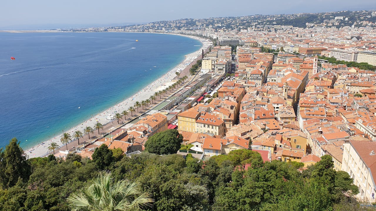 Nizza és Cannes riviera luxusa – Francia kék partvidék felfedezése